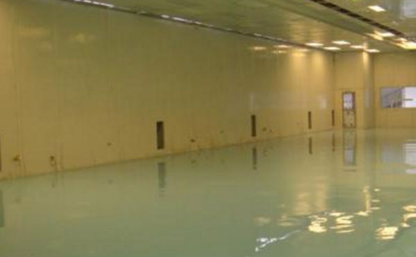 湟源自流平环氧地坪中涂